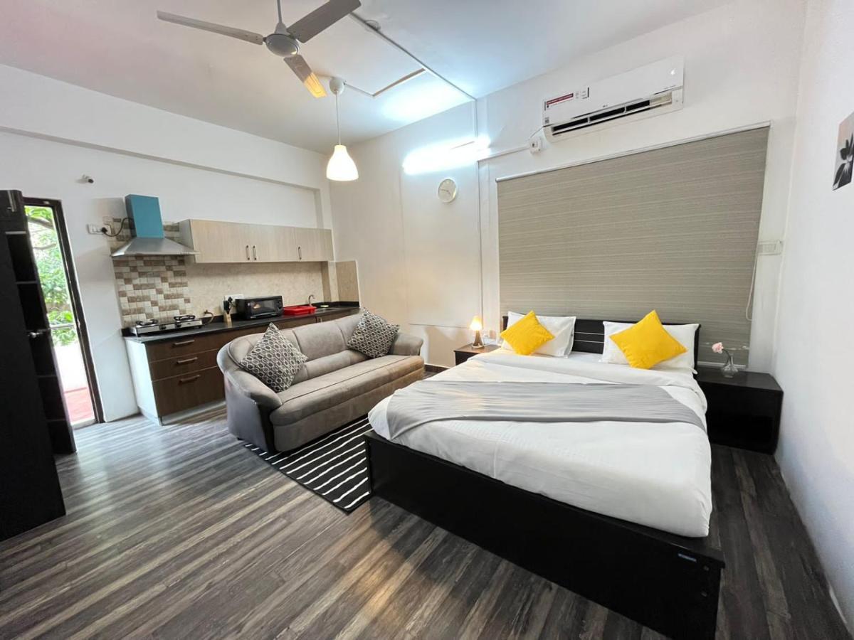 Bedchambers Serviced Apartments, Хидерабад Екстериор снимка