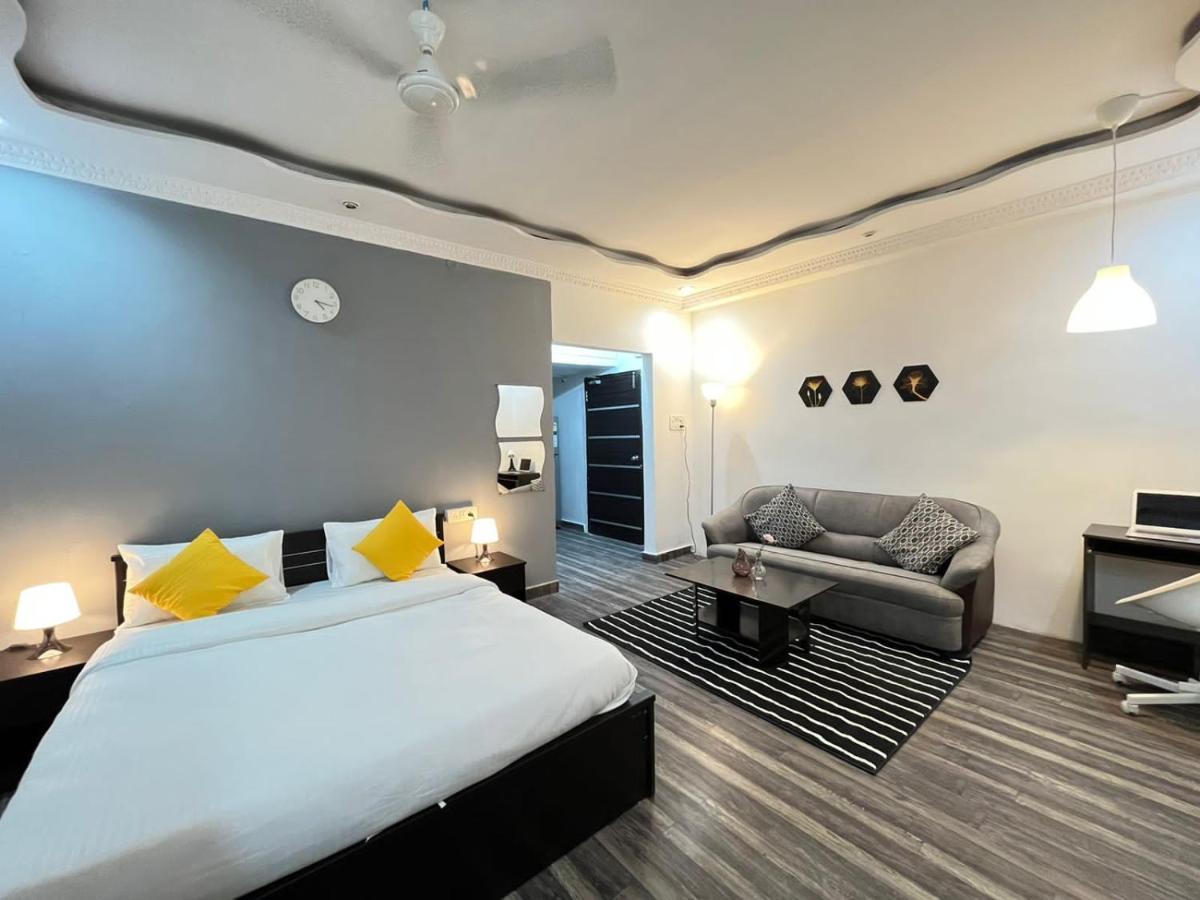 Bedchambers Serviced Apartments, Хидерабад Екстериор снимка